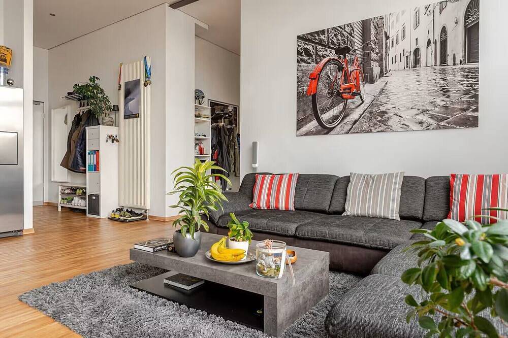 Ruhiges Privatzimmer in moderner Penthouse-Wohnung in Hürth, Rhein-Erft-Kreis