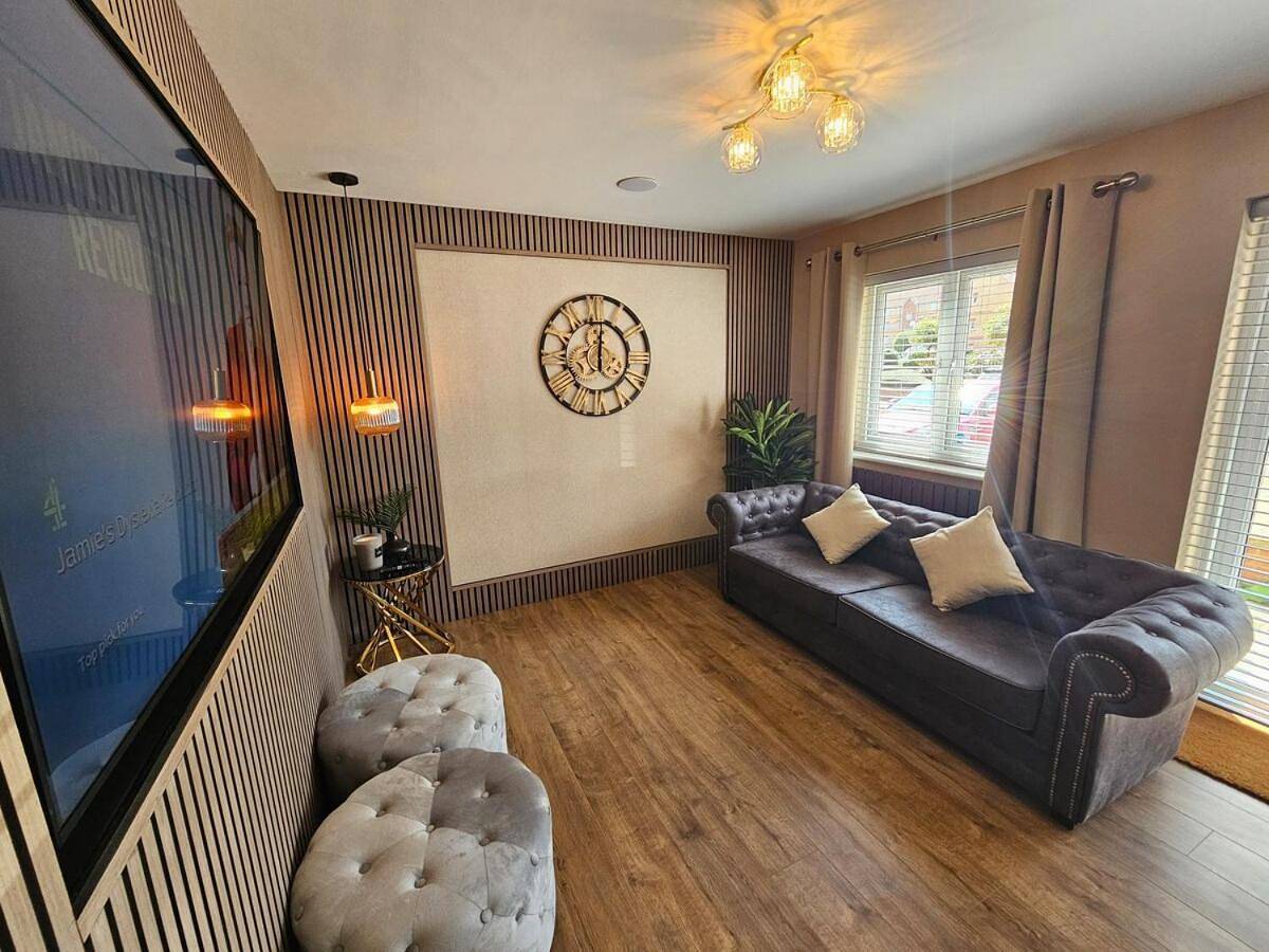 Entire apartment, Luxury High-Tech 1-Bed Apartment Hartlepool Marina in Hartlepool