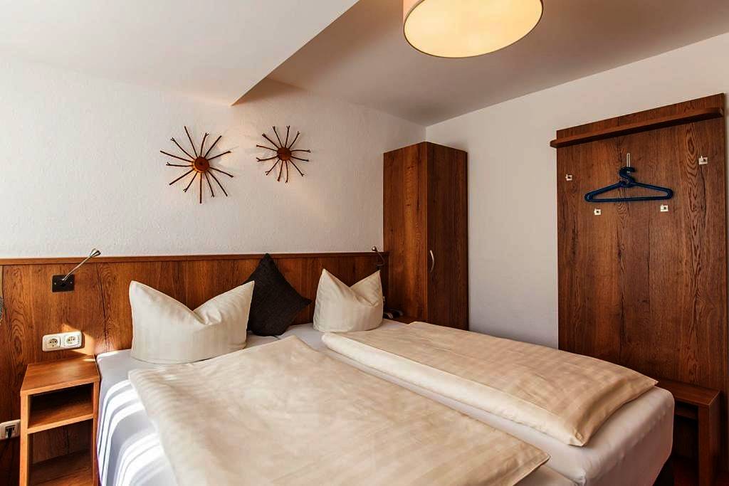 Wanderhotel Sonnebergbaude in Waltersdorf, Großschönau