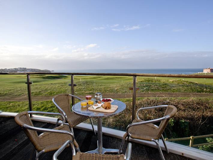 Apartment for 6 people in Newquay
