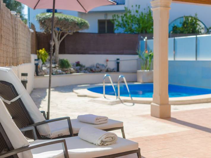 Ferienhaus für 6 Personen, mit Terrasse und Garten sowie Pool in Portocolom - 3