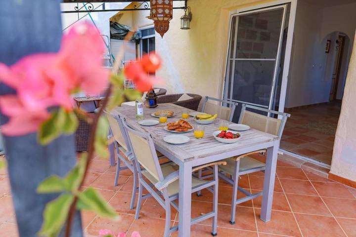 Location de vacances pour 5 personnes, avec jardin et terrasse dans Los Menores - 4