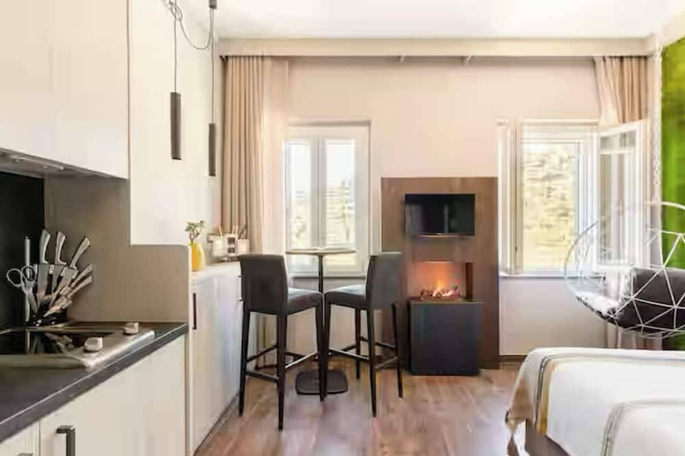 Entire apartment, House 67 Seaview Suite & Jacuazzi Manarola in Manarola, Riomaggiore Municipality