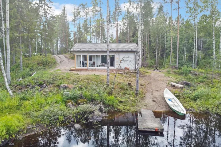 Chalet für 5 Personen, mit Sauna und Garten sowie Ausblick und Seeblick, mit Haustier - 1