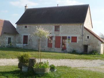 Maison d’hôte pour 3 personnes, avec vue et jardin dans Saint-Senoch