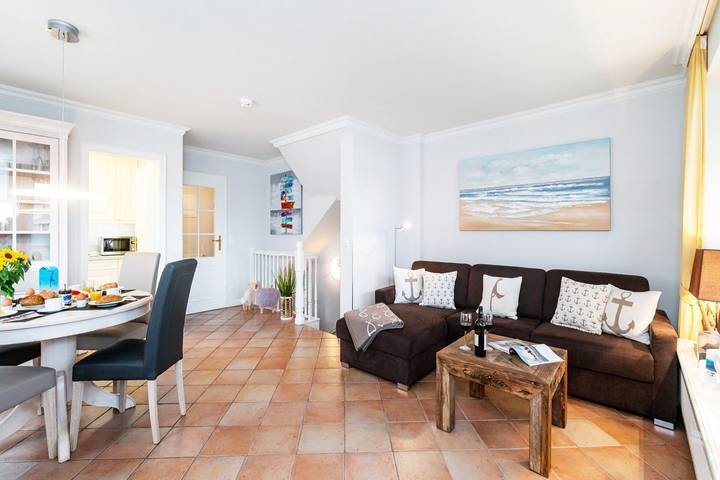 Ganze Wohnung, Komfortable Wohnung in Wenningstedt mit Terrasse & Garten in Nordfriesische Inseln (Schleswig-Holstein) (Schleswig-Holstein), Wenningstedt