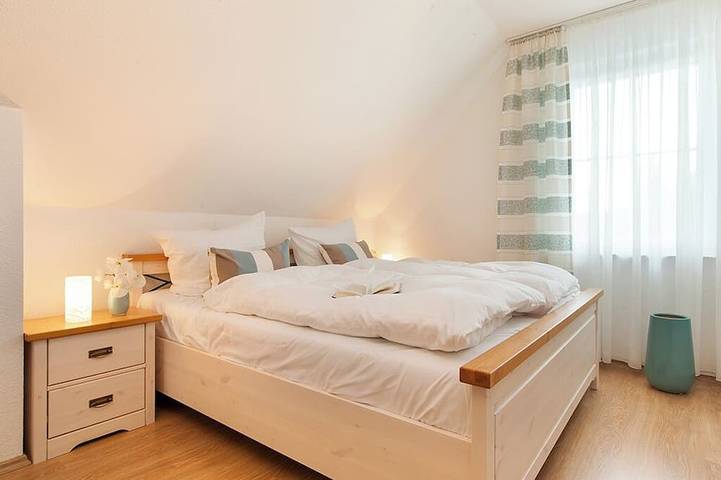 Ferienhaus für 6 Personen, mit Whirlpool und Sauna sowie Garten, mit Haustier in Zingst - 2