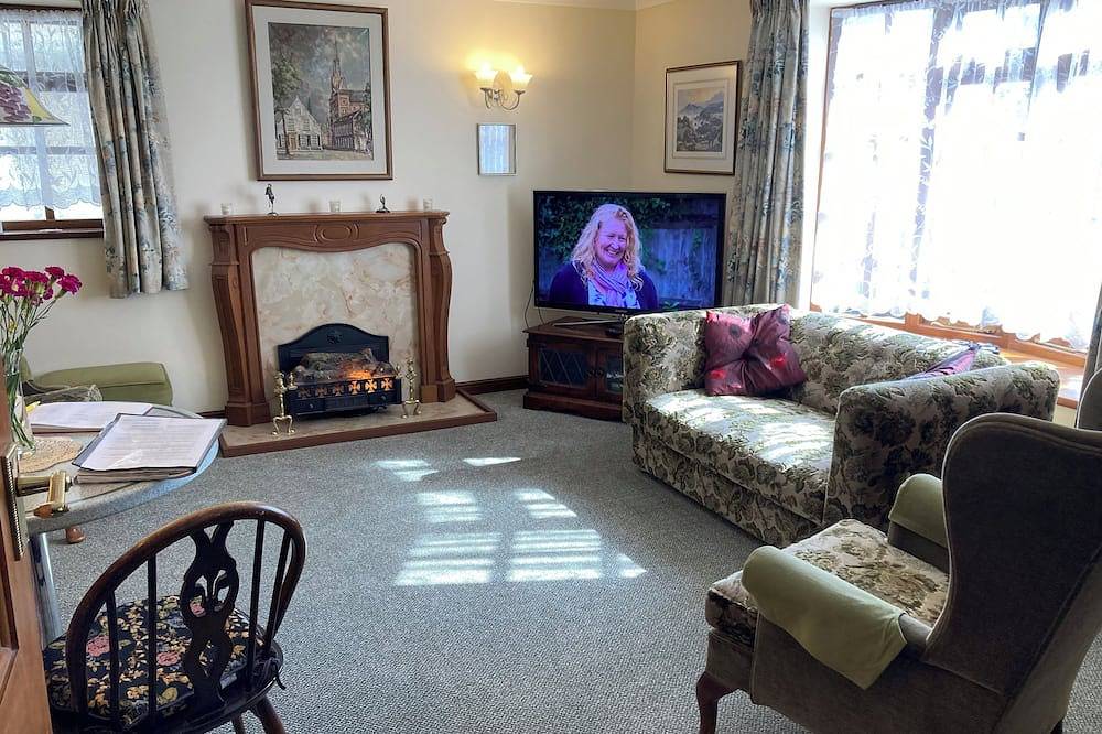 Apartamento entero, Heron View Riverside Retiro en el pacífico rural Aldea cerca de Ciudad romana, Alcester in Alcester, Warwickshire