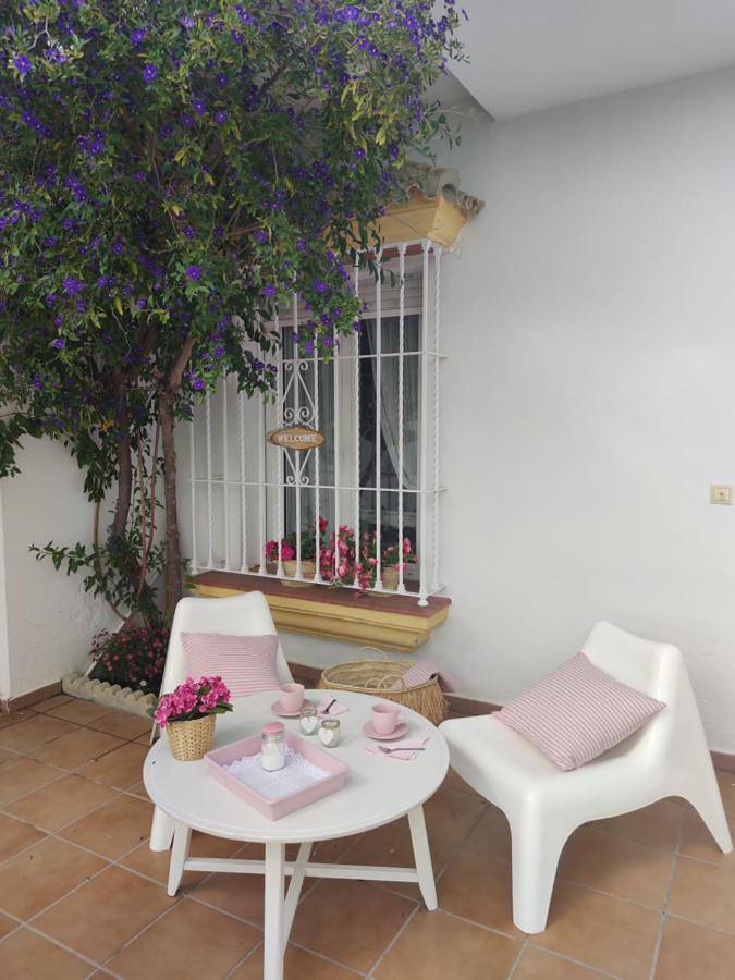 Two-Bedroom House in El Bosque, Pueblos Blancos