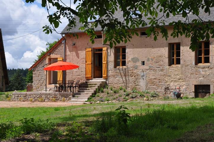 Gîte pour 4 personnes, avec Terrasse et Jardin