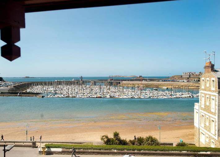 Hôtel pour 2 personnes, avec vue et terrasse dans Tour Solidor - 4