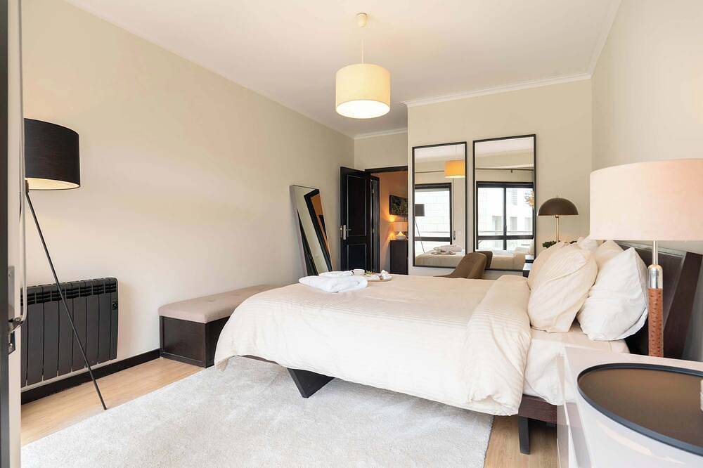 Ganze Wohnung, Oceanfront & Modern Elegance in Vila do Conde, Porto Distrikt