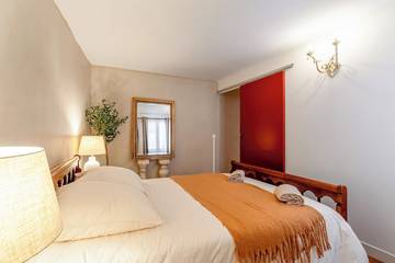 Appartement De Vacances pour 4 Personnes dans Orange, Provence, Photo 2