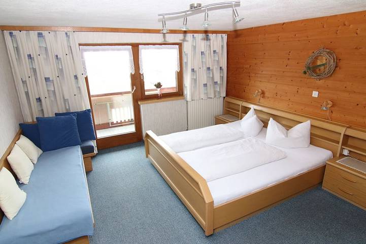 Ferienwohnung für 2 Personen, mit Balkon und Garten in Schoppernau - 2
