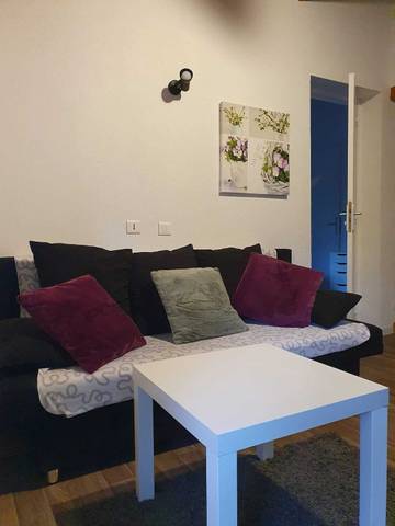 Maison de campagne pour 2 personnes, avec terrasse, animaux acceptés à Tarascon-sur-Ariège