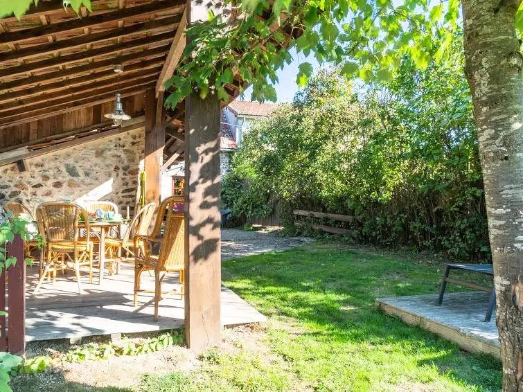 Maison 4 Personnes in Chiddes, Naturpark Morvan