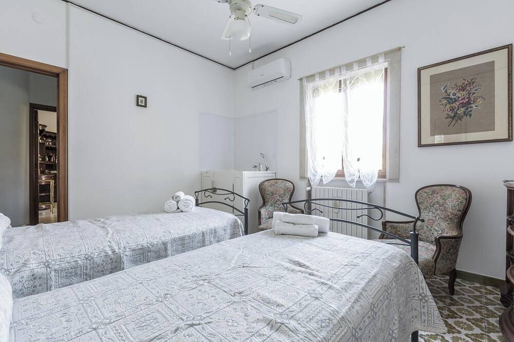 3991 Villa Bea by Barbarhouse in Talsano, Taranto