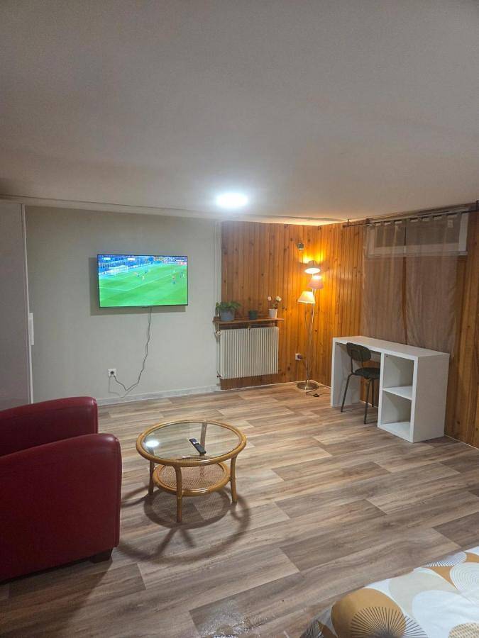 Gîte pour 4 personnes, avec jardin à Saint-Leu-la-Forêt - 3