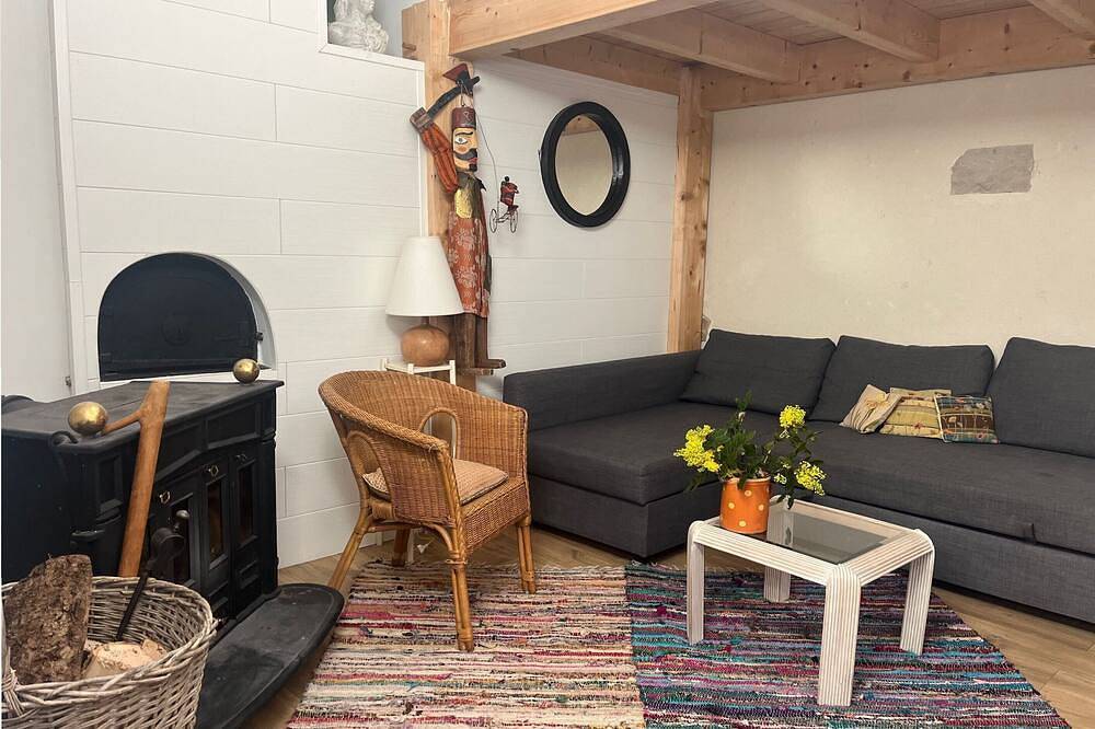 Cottage 2 steps from the lakes in Doucier, Jura