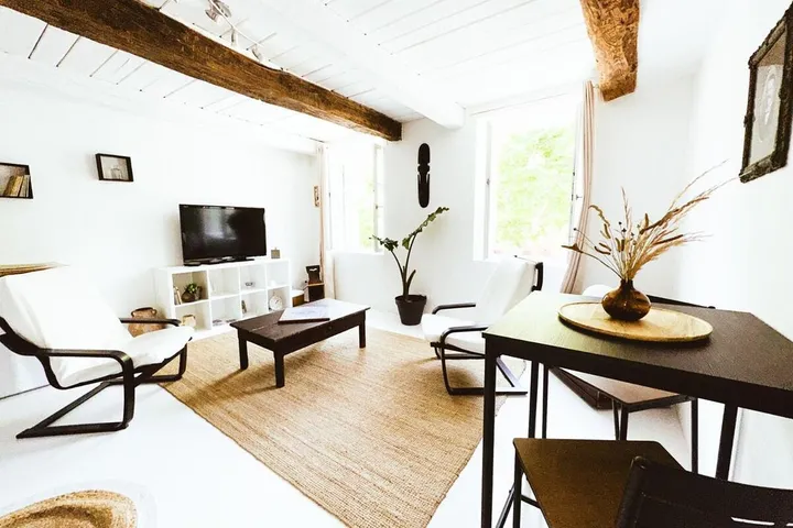 Apartamento de vacaciones para 2 personas, con vistas y piscina - 1