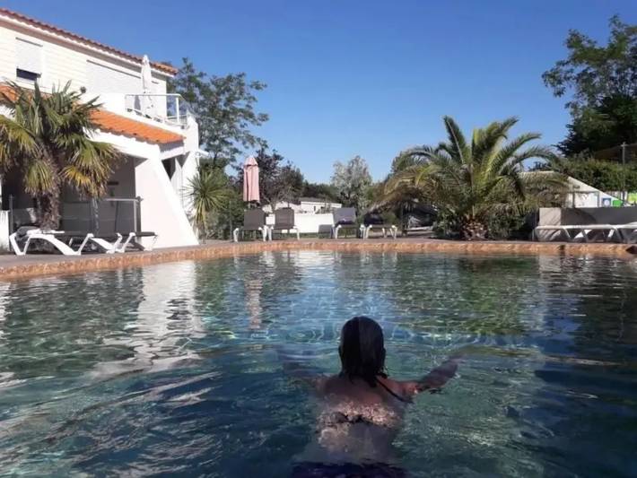 Mobil home pour 4 personnes, avec sauna dans Plage Du Pont D Yeu Notre Dame De Monts