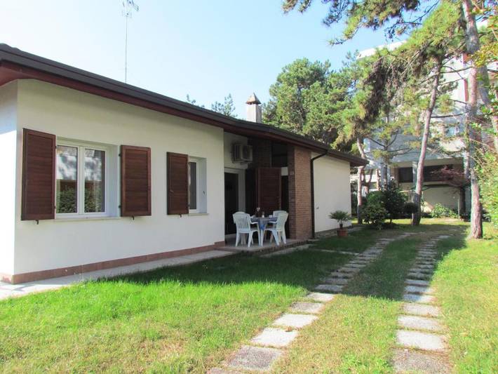 Villa für 6 Personen, mit Balkon und Garten in Bibione - 3