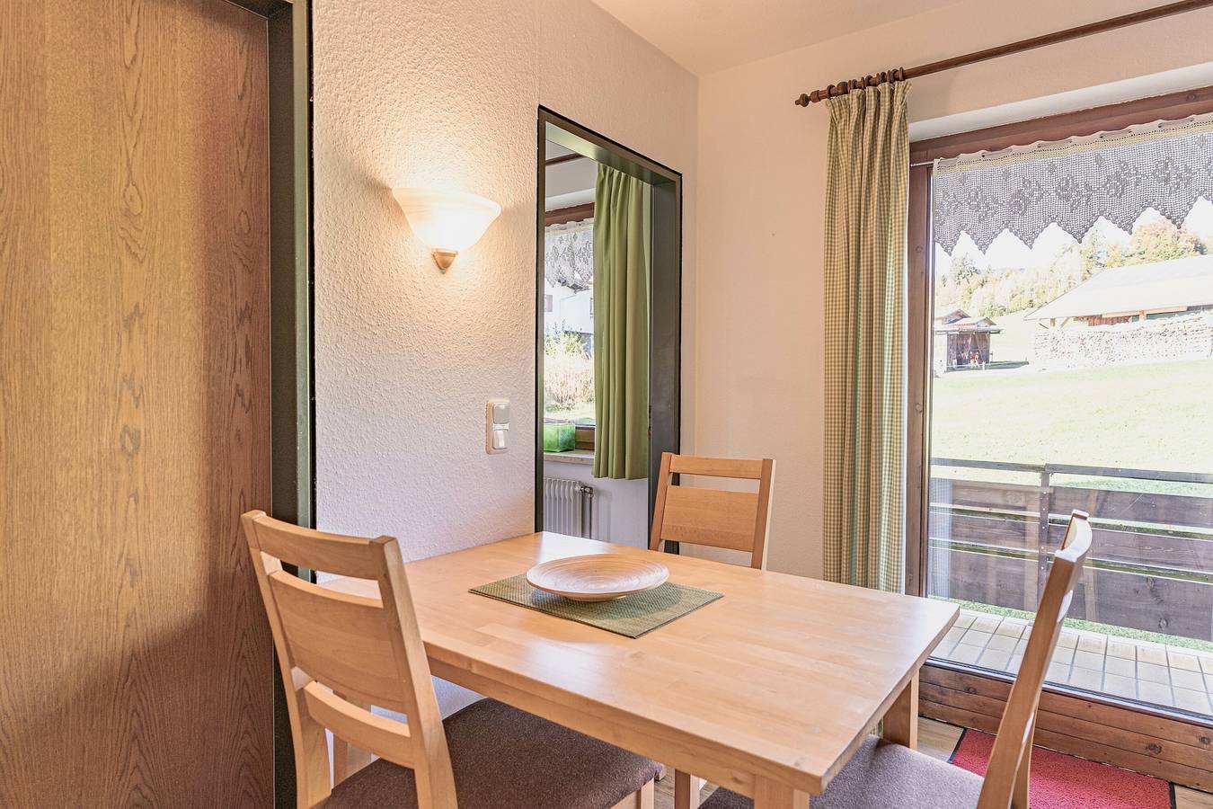 Ganze Ferienwohnung, Haus Bollwein Whg. 3 in Jauchen, Oberstdorf