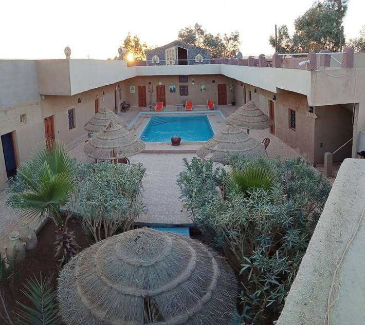Chambre d’hôte pour 4 personnes, avec piscine ainsi que vue et jardin, animaux acceptés dans Merzouga - 3
