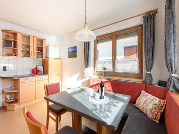 Vakantiehuis voor 6 Personen in Ramsau im Zillertal, Bezirk Schwaz, Afbeelding 1