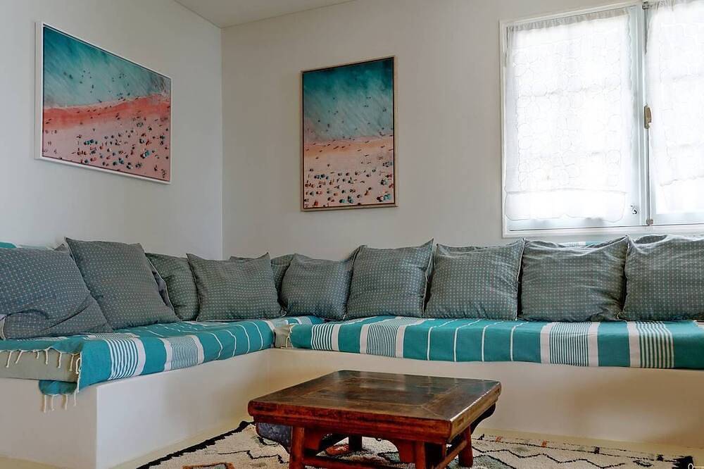 Villa Pirogue in L'Étang-Salé, La Réunion