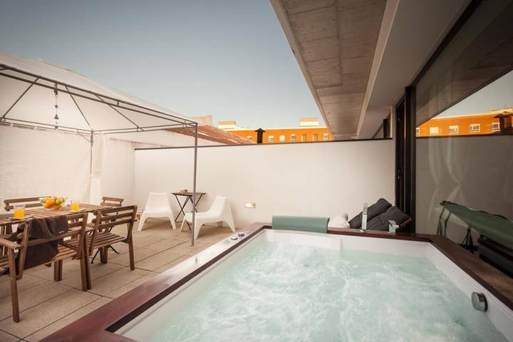 Apartamento de férias para 4 pessoas, com Varanda e Jacuzzi e ainda Terraço em Município de Aveiro
