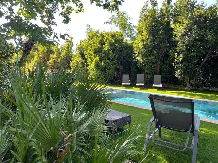 Location de vacances pour 9 personnes, avec Terrasse ainsi que Jardin et Piscine à Espira-de-l'Agly