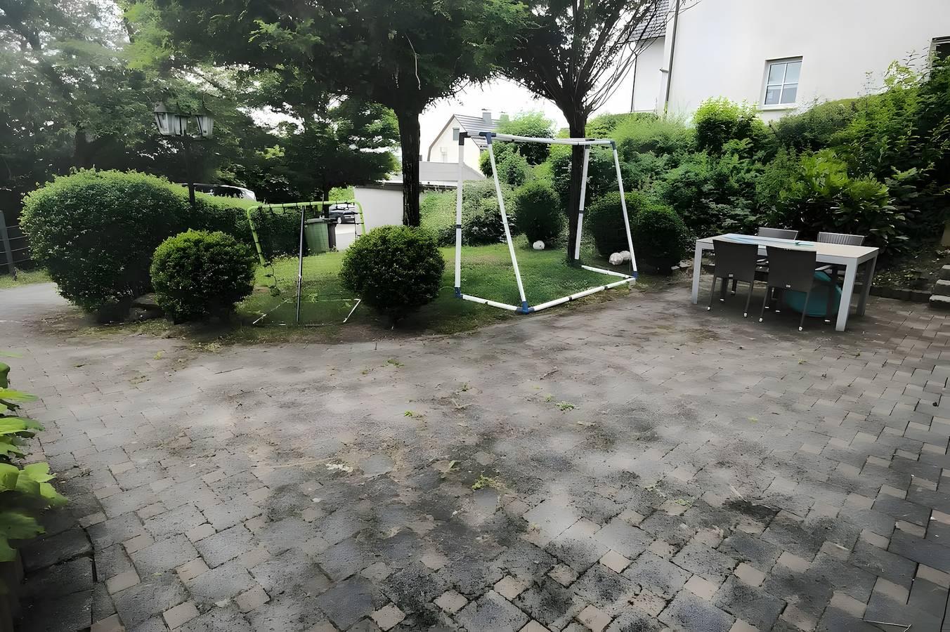 Ganze Wohnung, Ferienwohnung 'Gute Zeit' mit privater Terrasse, privatem Garten und Wlan in Langscheid (Sorpesee), Sundern