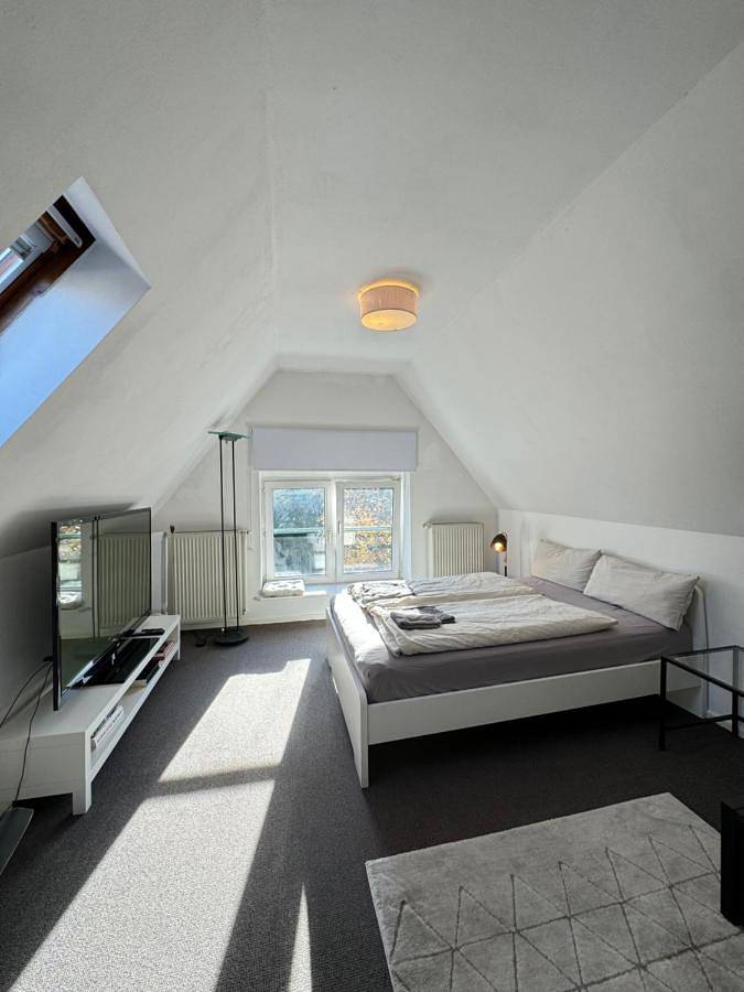 Ganze Wohnung, One-Bedroom Apartment in Westend Berlin, Berlin