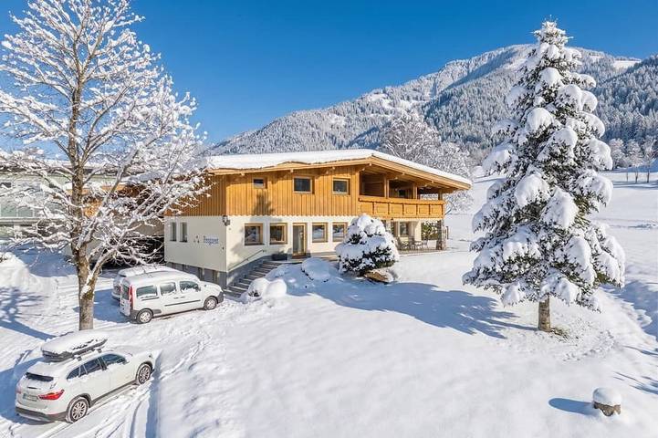 Hütte für 4 Personen, mit Garten in Söll