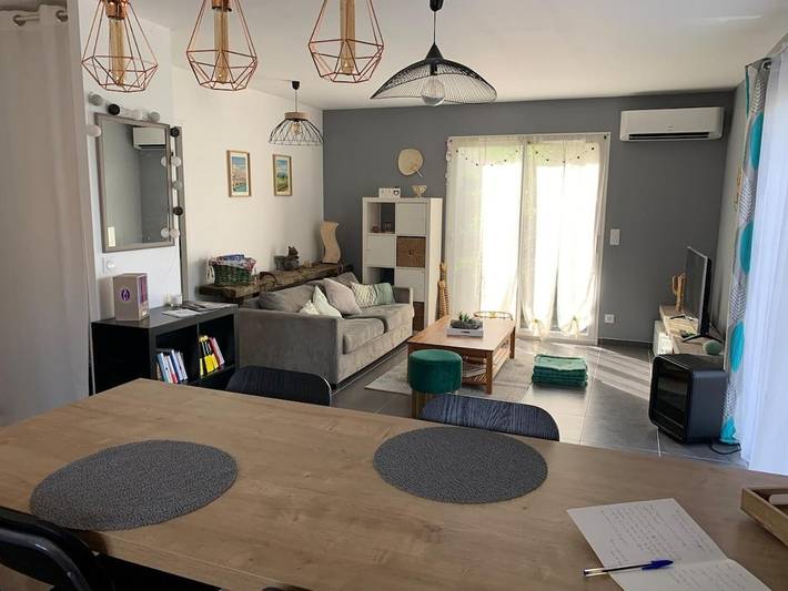 Location de vacances pour 2 personnes, avec jardin à La Rivière