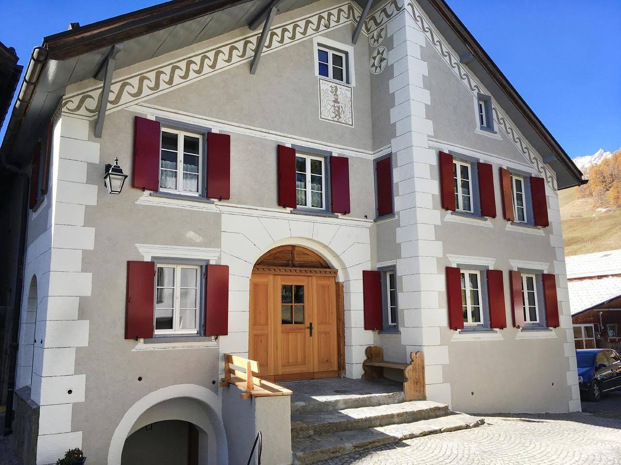 Ganze Ferienwohnung, Grosszügige Ferienwohnung 7-12 Pers - Chasa32 Eog in Guarda, Unterengadin
