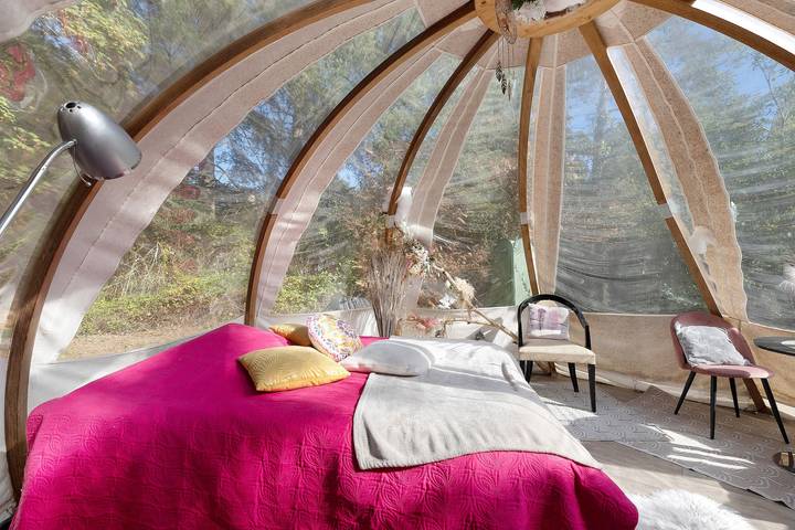 Guest Room “Bulle des Châteaux” with Wi-Fi and Pool in Chitenay, Sologne