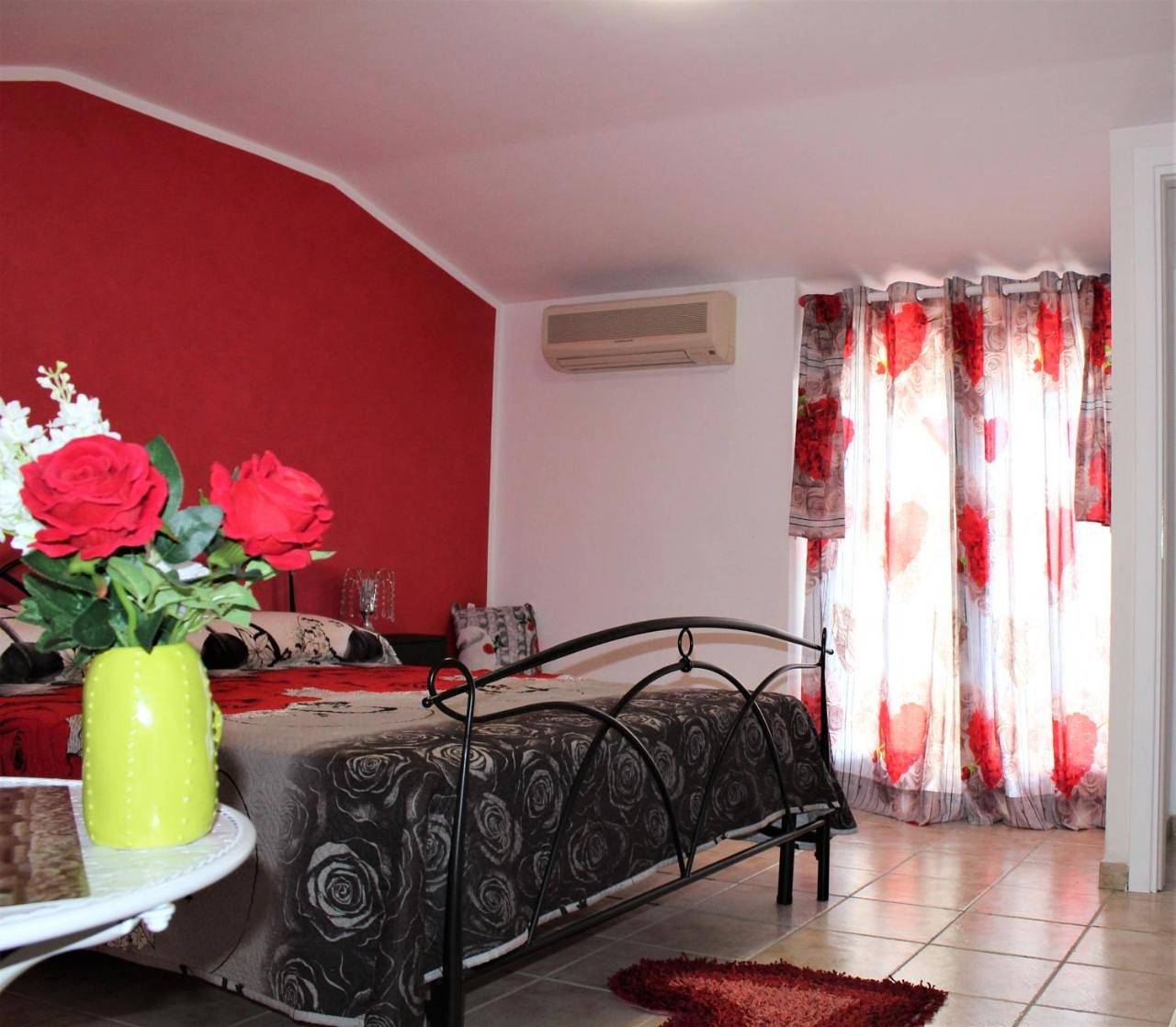 Comfort Triple Room with Shower in Fiumicino, Provincia di Roma