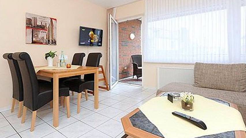 Ferienwohnung für 5 Personen, mit Balkon an der Nordsee - 2