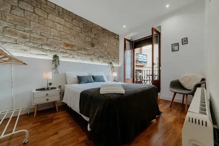 Apartamento de vacaciones para 6 personas, con terraza y vistas - 1