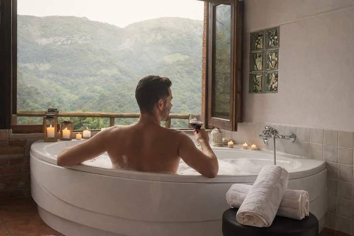 Gîte pour 2 personnes, avec jacuzzi et terrasse - 1