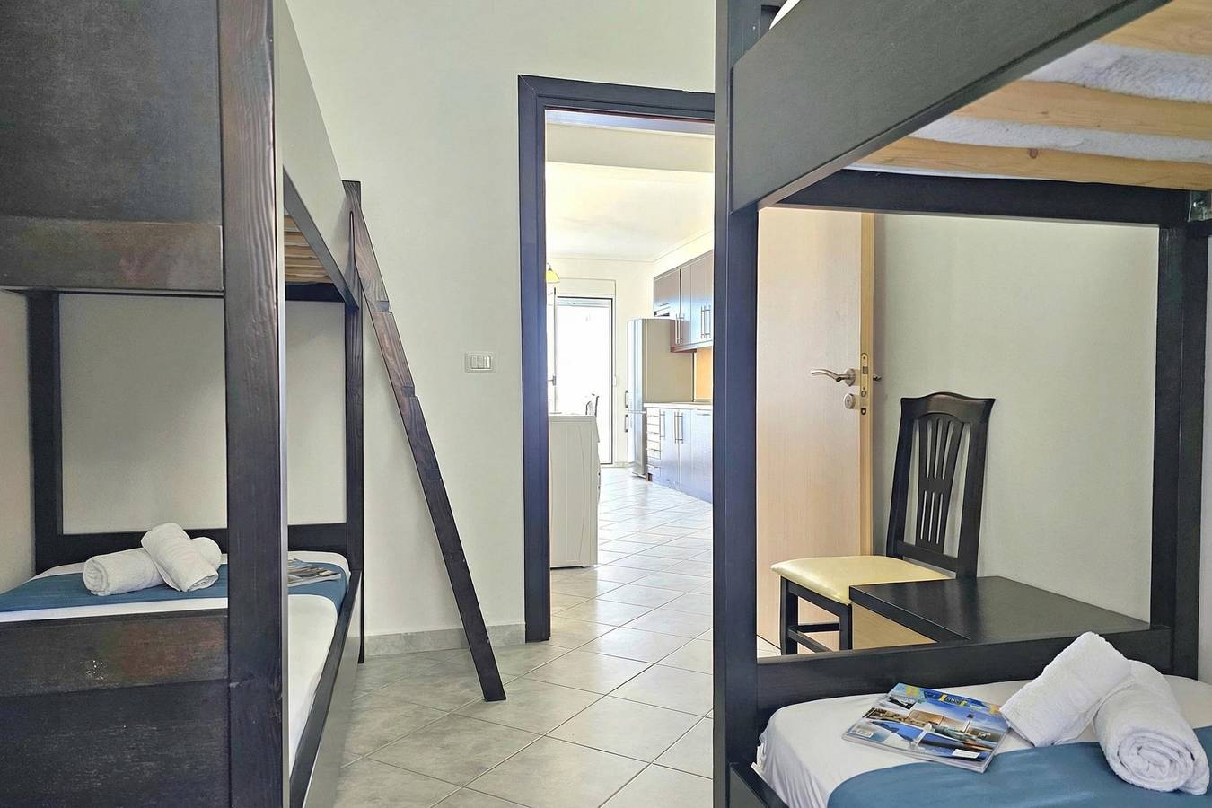 Ganze Wohnung, Two Bedroom Apartment With Sea View-061 in Sarandë, Vlorë