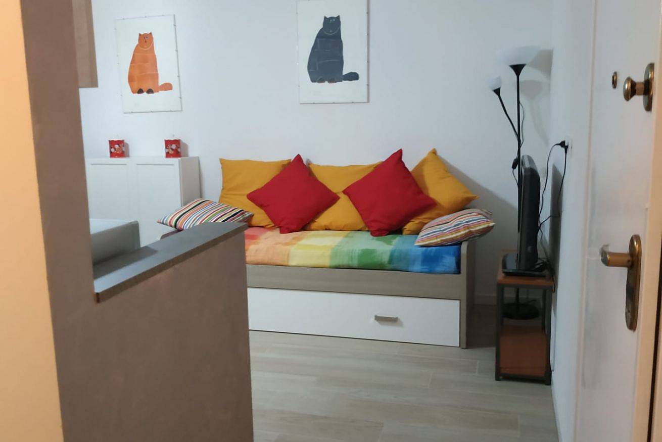 Ganze Wohnung, Ferienwohnung für 2 Personen mit Balkon/Terrasse in Lovere, Iseosee