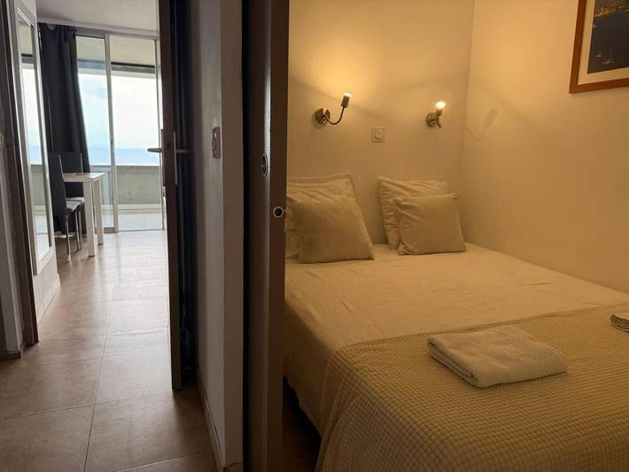 Gîte pour 4 personnes, avec vue ainsi que jardin et piscine à Cap-d'Ail - 2