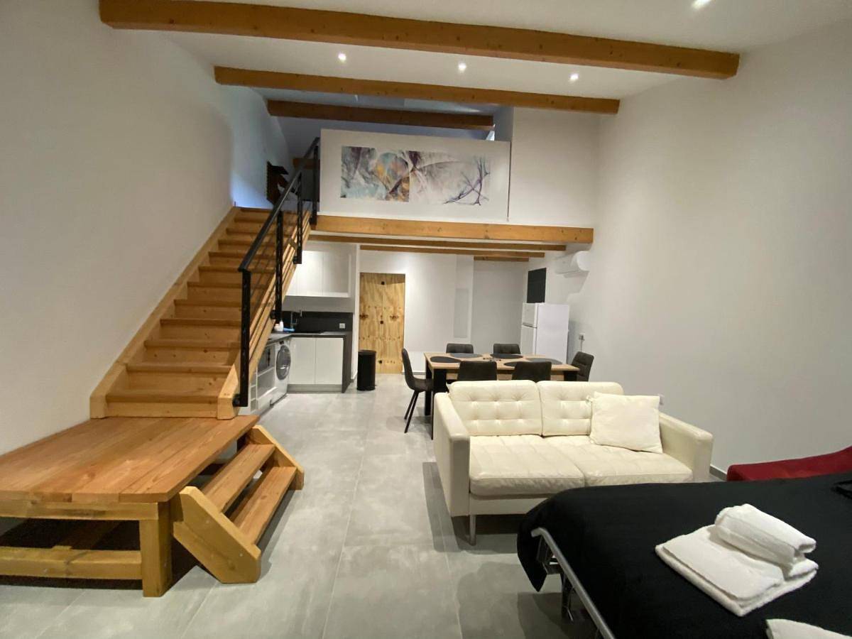 Appartement entier, Two-Bedroom Apartment in Alata, Région d'Ajaccio