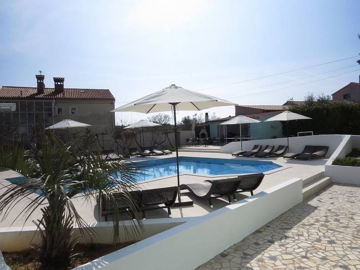 Ferienwohnung für 3 Personen, mit Balkon und Terrasse sowie Garten und Ausblick in Medulin - 2