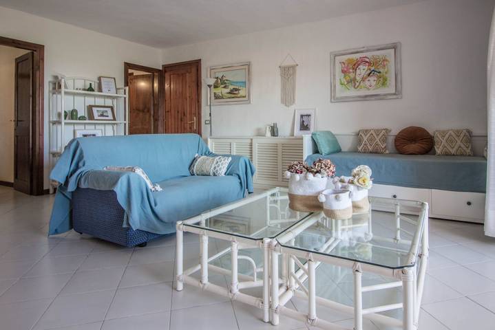 Appartement entier, Appartement de vacances pour 5 personnes avec balcon/terrasse in Porto Rotondo, Olbia