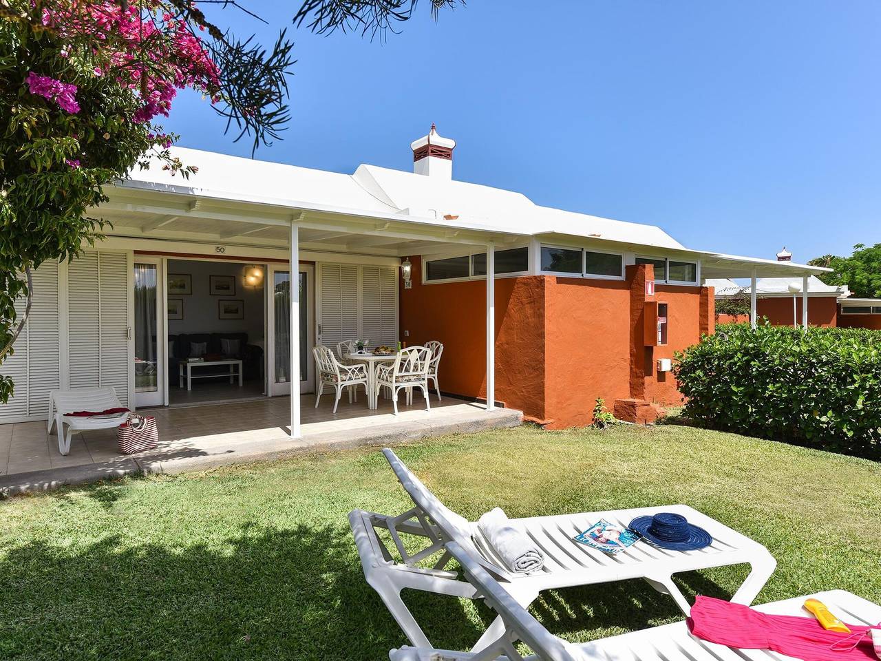 Bungalow in Maspalomas mit Pool & Strand in Campo Internacional, San Bartolomé de Tirajana
