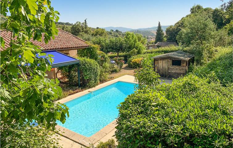 Gemütliche Berliner Wohnung | Parkplatz, TV, Garten, Pool & Internet in Berlou, Béziers und Umgebung